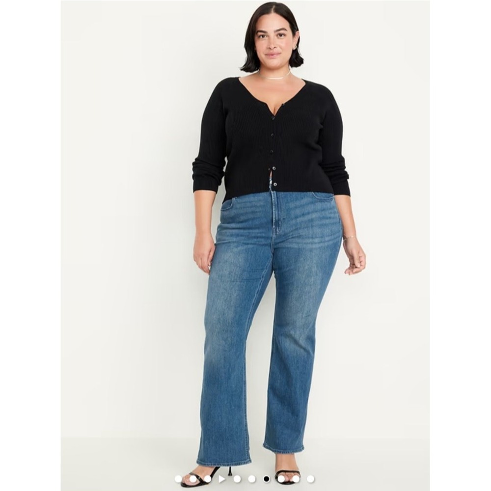 Old Navy Higher High Rise Flare Secret Smooth Pockets Size 22 Jeans Denim